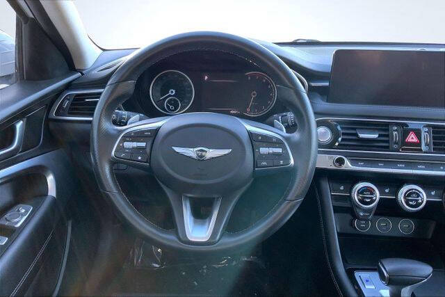 2023 Genesis G70