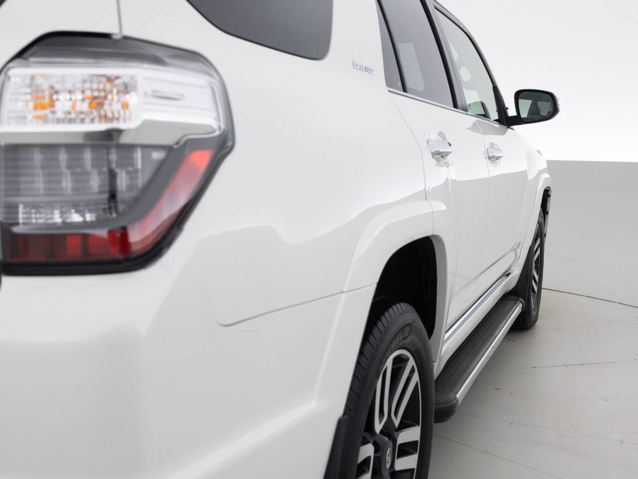 Used Car 2016 Toyota 4runner  Sr5 Premium 4x4 4dr Suv For Sale Under $25,000 In Coal City, Illinois