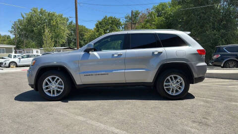 2018 Jeep Grand Cherokee Laredo E