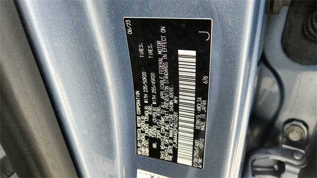 2023 Lexus RZ 450e Luxury