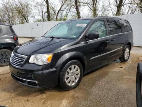 2012 Chrysler Town and Country for sale at Varco Motors LLC - Builders in Denison KS