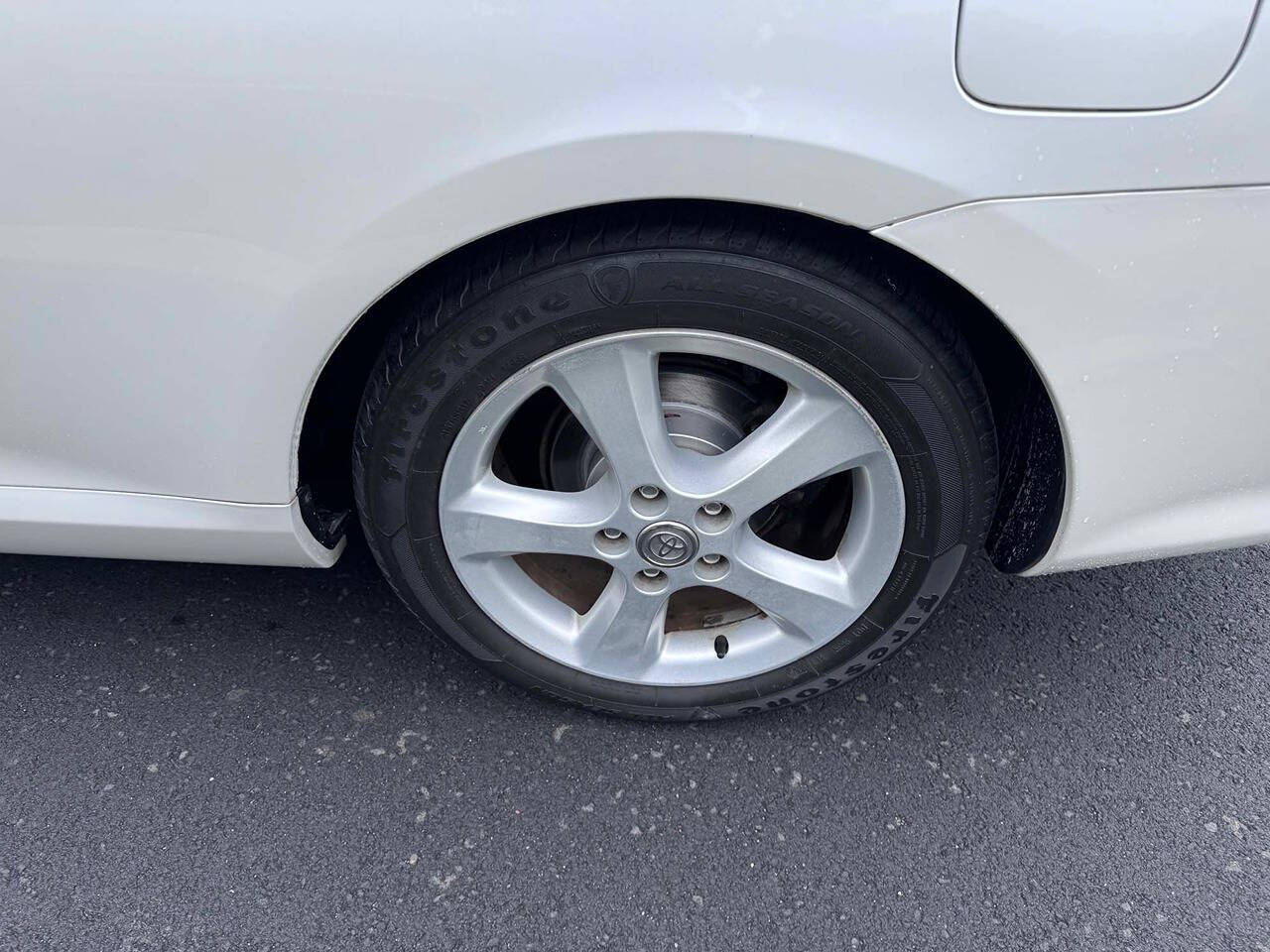 2006 Toyota Camry Solara 28