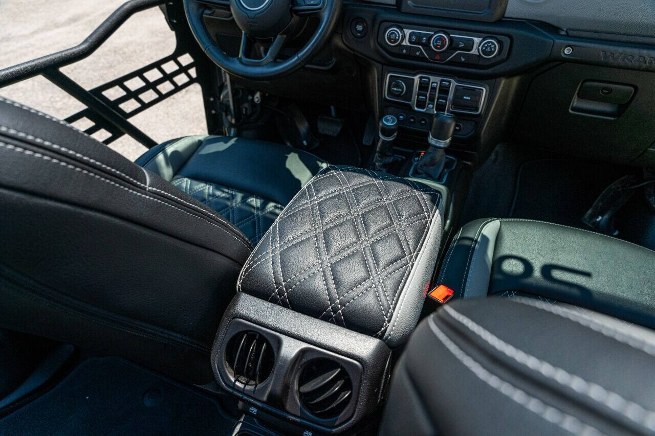 2021 JEEP Wrangler SUV / Crossover - $48,999
