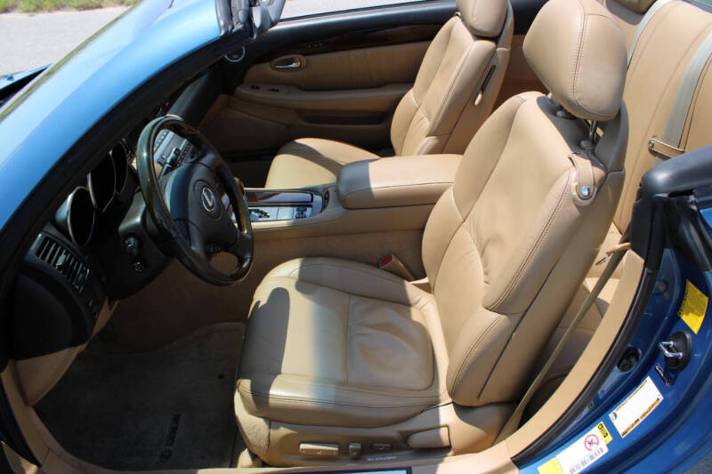 2010 Lexus SC 430