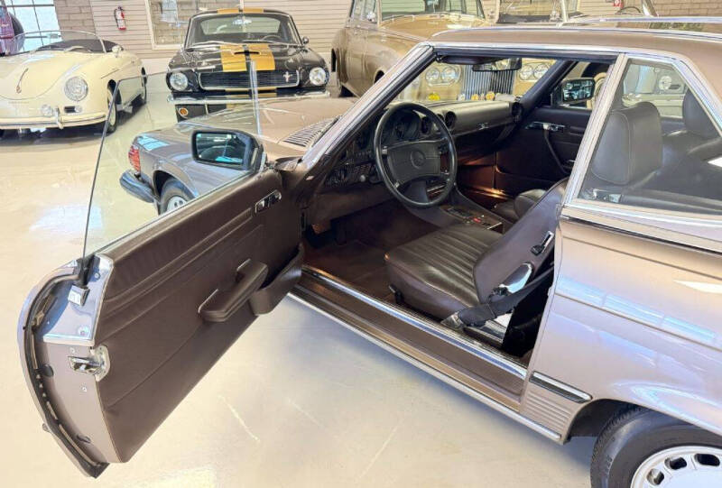 1989 Mercedes-Benz 560-Class 560 SL