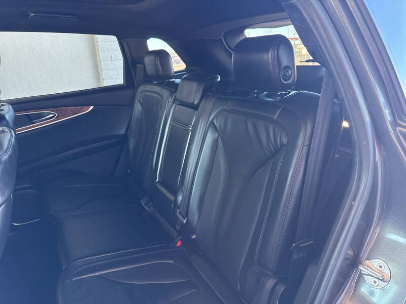 2017 Lincoln MKX Select