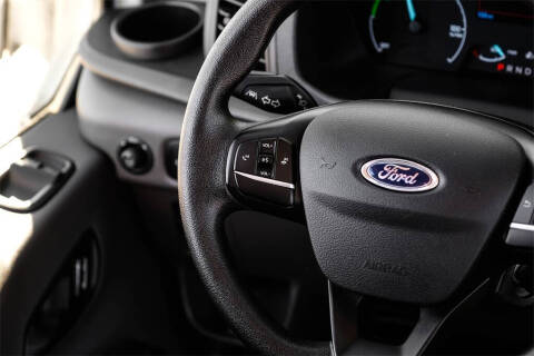 2022 Ford E-Transit 350