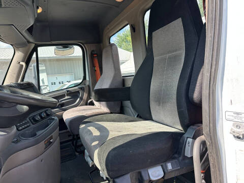 2015 Freightliner Cascadia