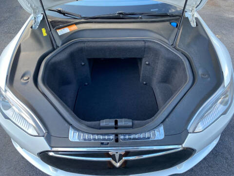 2012 Tesla Model S Performance