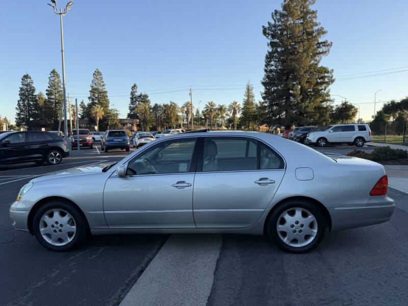 2003 Lexus LS 430