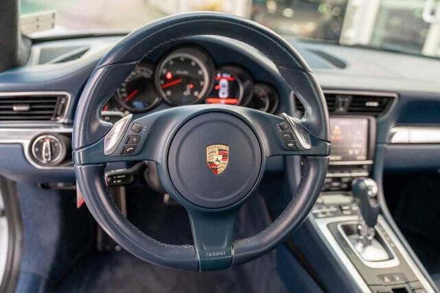 2014 Porsche 911 14