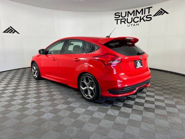2017 Ford Focus ST