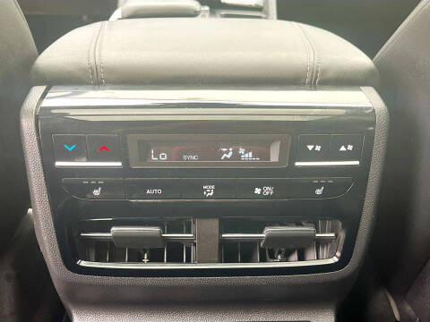 2024 Acura MDX w/Tech