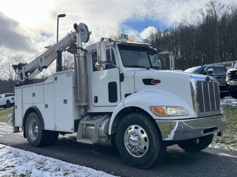 2006 Peterbilt 335 Mechanic's Truck