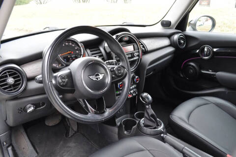 2016 MINI Hardtop 4 Door Cooper