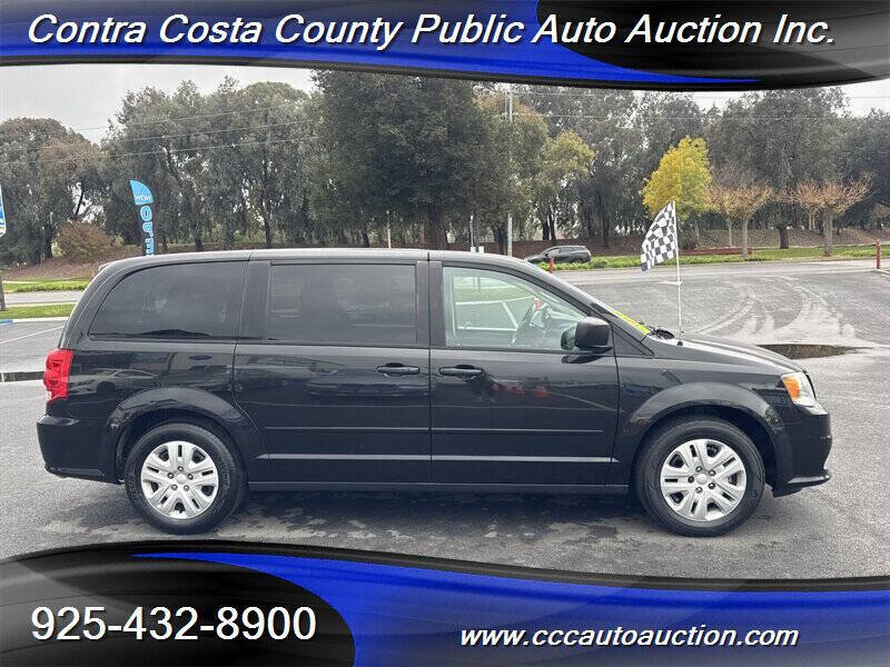 2017 Dodge Grand Caravan SE