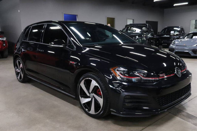 2019 Volkswagen Golf GTI S