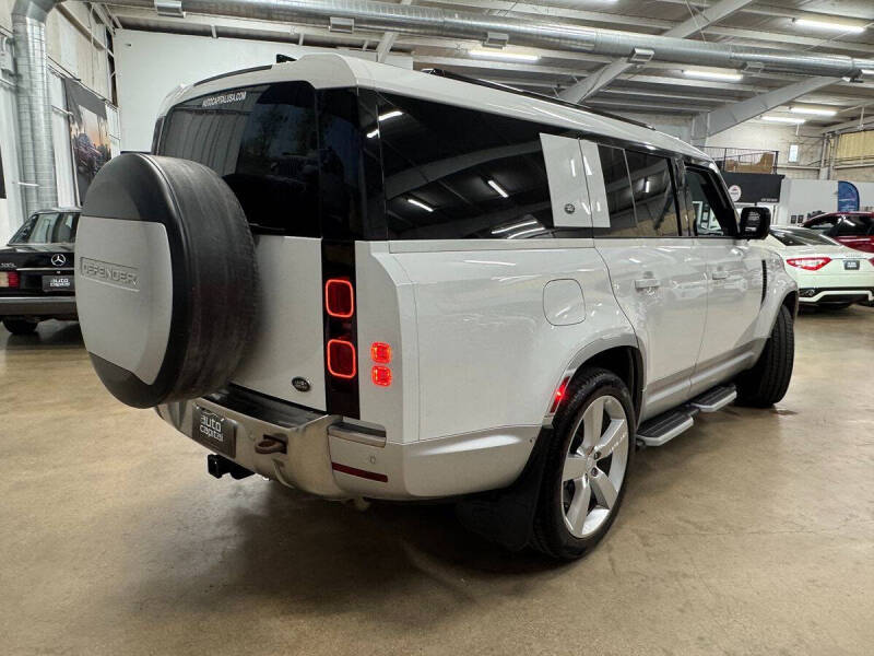 2023 Land Rover Defender 130 First Edition