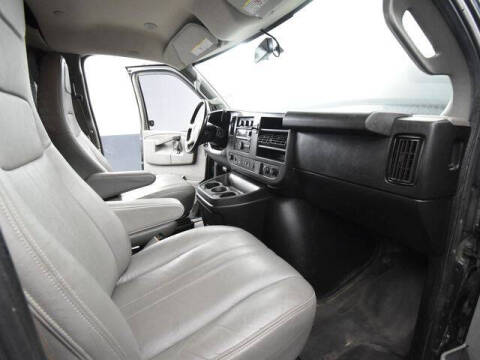 2018 GMC Savana 2500