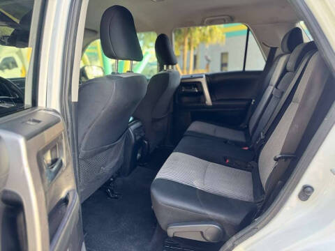 2020 Toyota 4Runner SR5