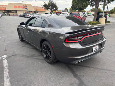 2016 Dodge Charger R/T Road and Track