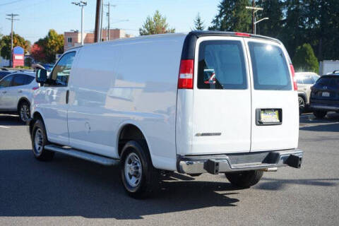 2024 Chevrolet Express 2500