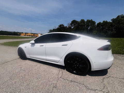 2014 Tesla Model S P85