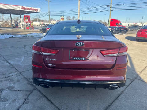 2019 Kia Optima LX