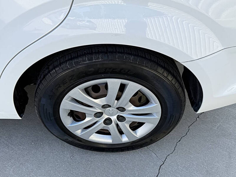 2020 Chevrolet Sonic LS