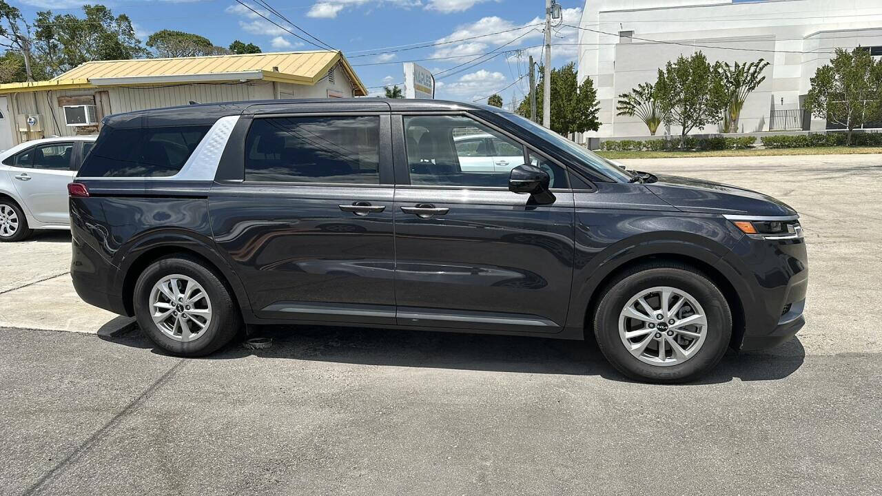 2024 Kia Carnival for sale at The Rock Fleet MGMT LLC in Naples, FL