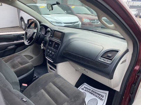 2017 Dodge Grand Caravan SE