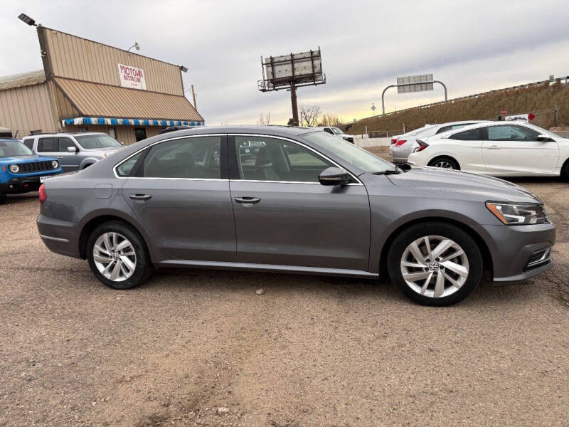 2018 Volkswagen Passat 2.0T SE