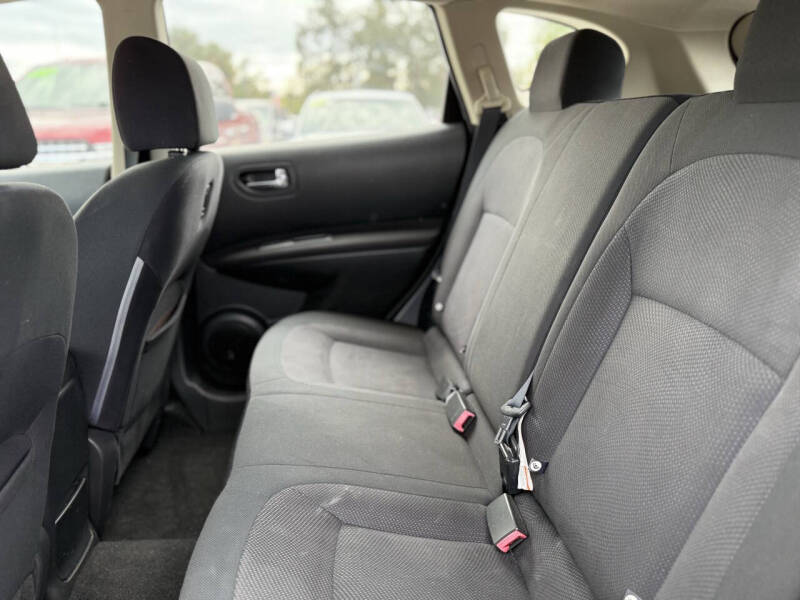 2014 Nissan Rogue Select S