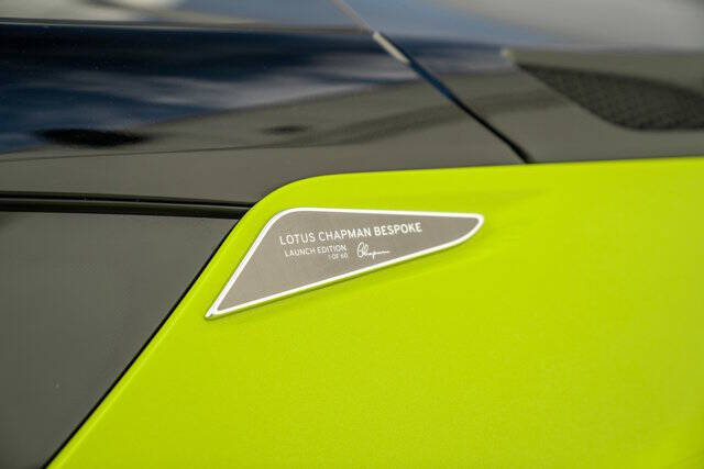 2025 Lotus Emira 8