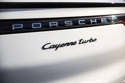 2020 Porsche Cayenne Turbo Coupe