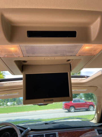 2011 Chevrolet Suburban LTZ
