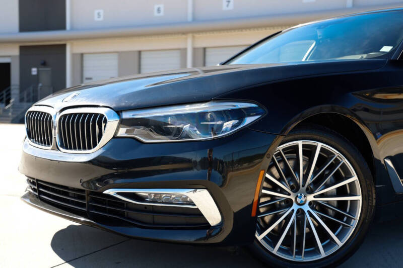 2017 BMW 5 Series 540i