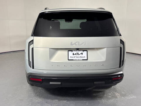 2027 Kia Telluride S