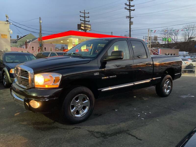 2006 Dodge Ram Pickup 1500 for sale at 21st Ave Auto Sale in Paterson NJ
