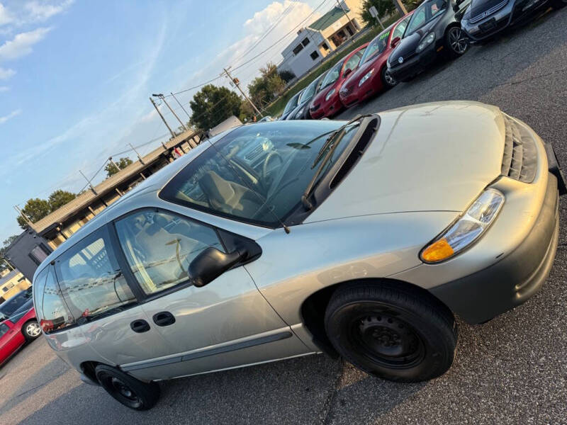 2000 Plymouth Voyager