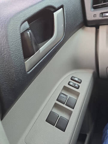 2012 Toyota Highlander SE