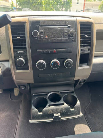 2012 RAM 1500 ST