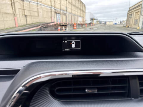 2018 Toyota Prius c Four