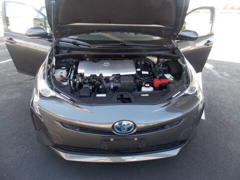 2018 Toyota Prius Three