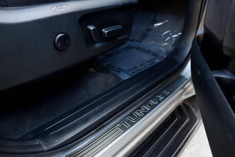 2014 Toyota Tundra Platinum