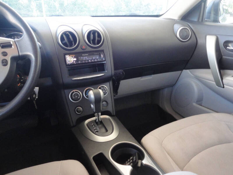 2011 Nissan Rogue S