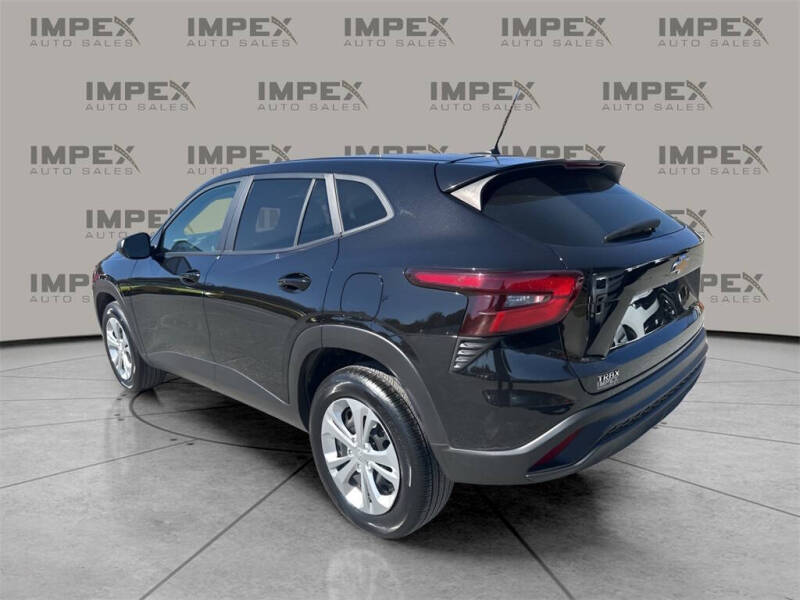 2024 Chevrolet Trax LS