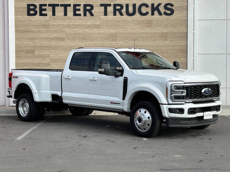 2025 Ford F-450 Super Duty Platinum