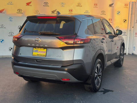 2021 Nissan Rogue SV