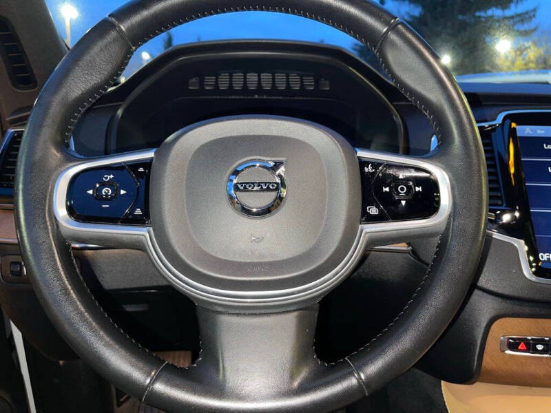 2018 Volvo XC90 T8 eAWD Inscription